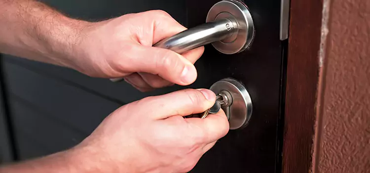 Door Closer Repair & Installation Bowmanville